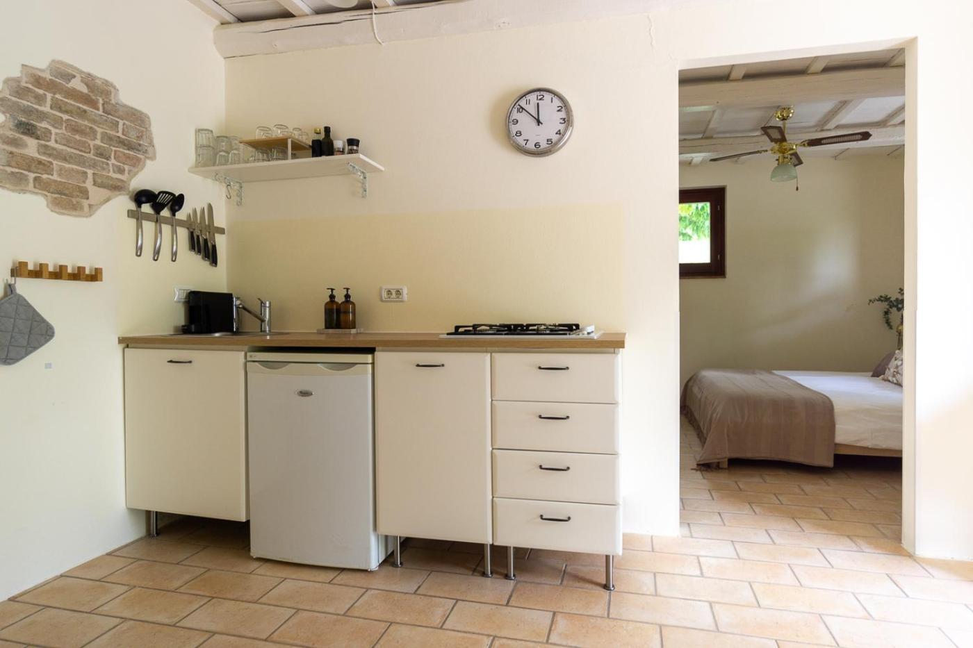 Rosa Nel Pozzo Apartments And B&B San Pietro  외부 사진