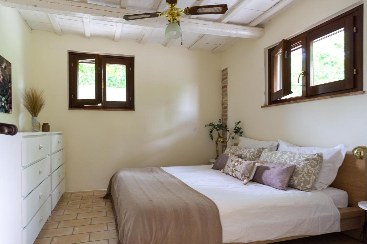 Rosa Nel Pozzo Apartments And B&B San Pietro  외부 사진