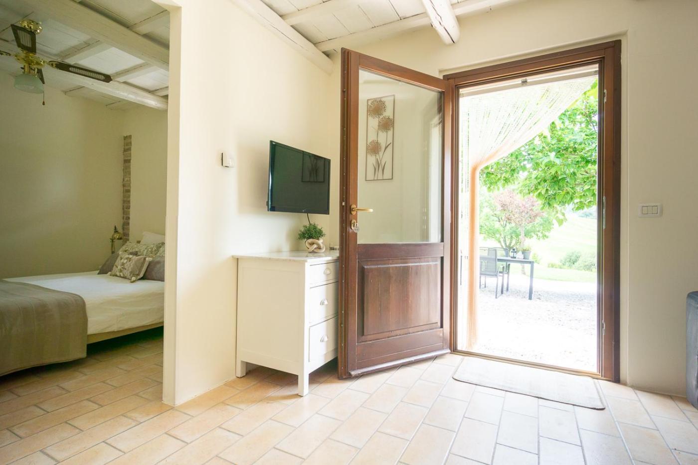 Rosa Nel Pozzo Apartments And B&B San Pietro  외부 사진