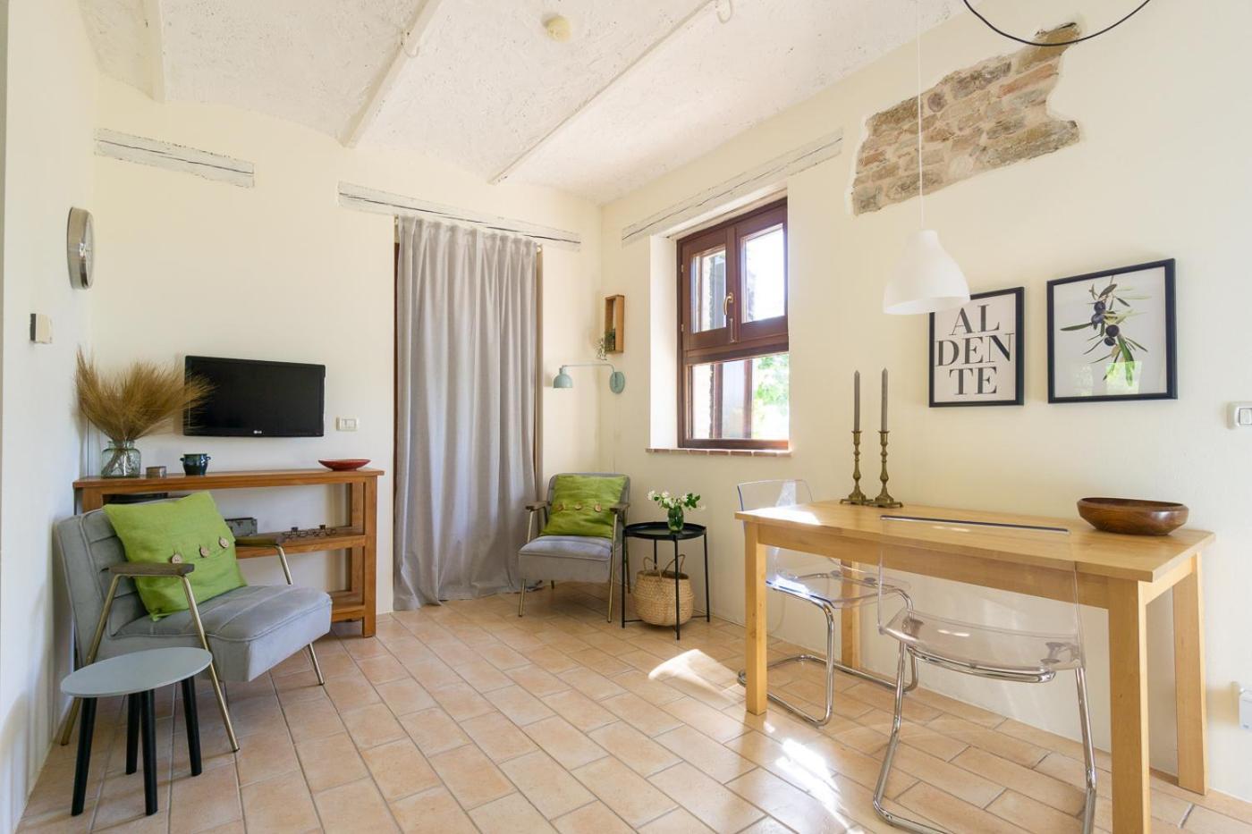 Rosa Nel Pozzo Apartments And B&B San Pietro  외부 사진