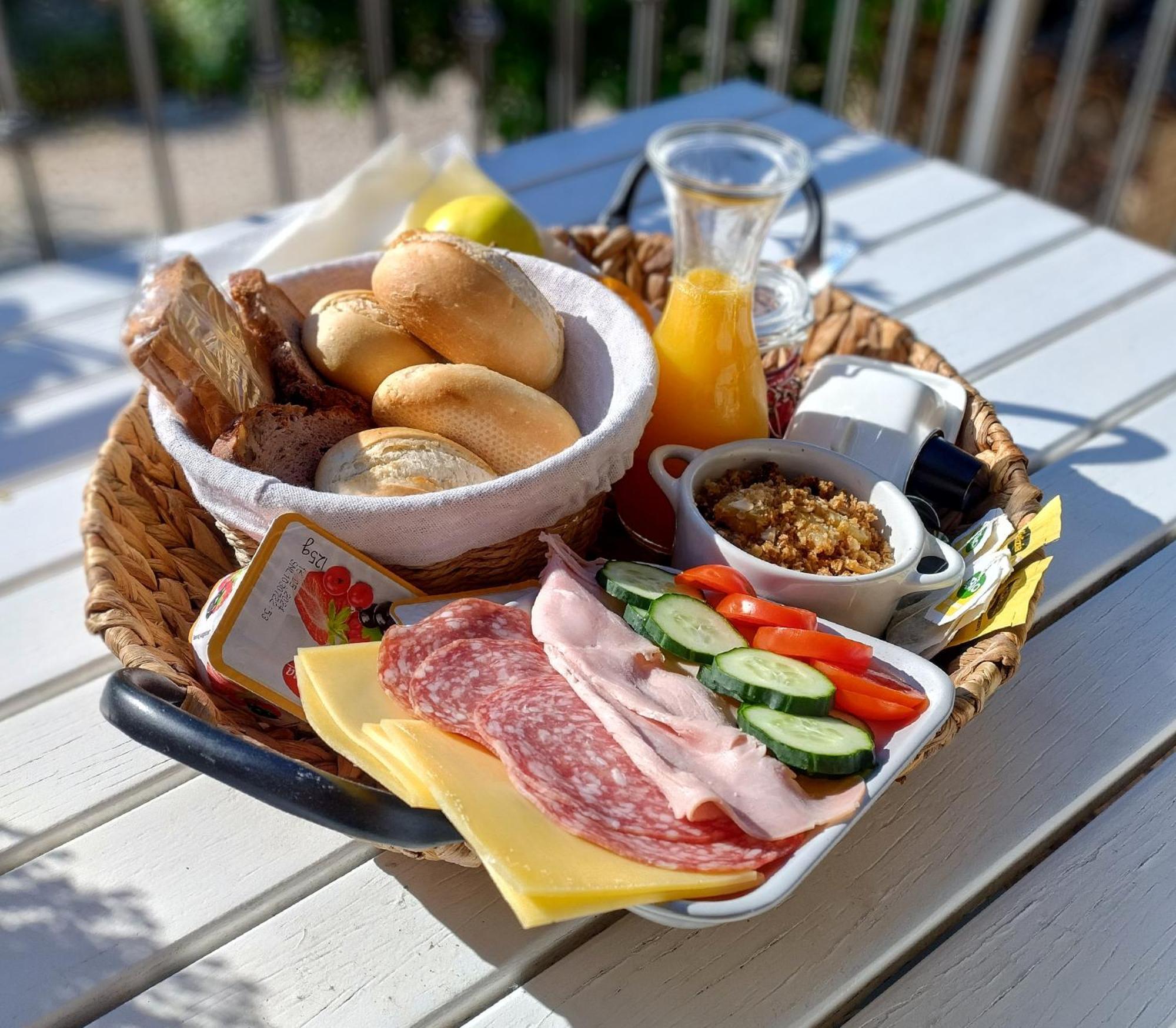 Rosa Nel Pozzo Apartments And B&B San Pietro  외부 사진