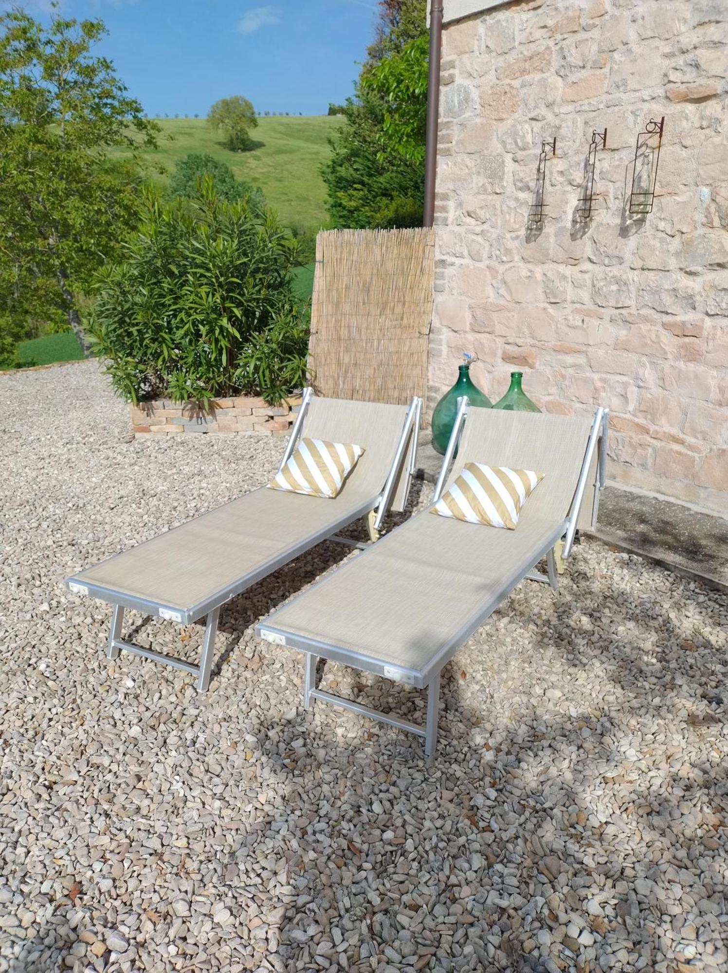 Rosa Nel Pozzo Apartments And B&B San Pietro  외부 사진